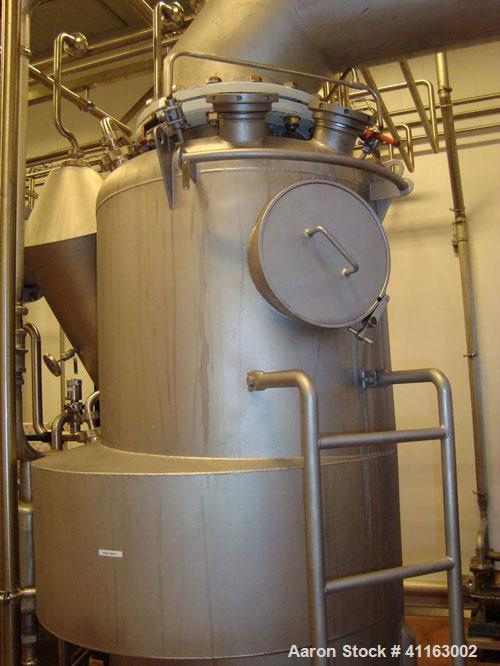 Used APV 2 Stage Evaporator, Capacity Approximately 4400 lbs/hr (2000 Kg/hr) finished product consisting of: (2) APV evaporators 29.25” diameter x 46.8” straight side (750 mm diameter x 1200 mm strai...