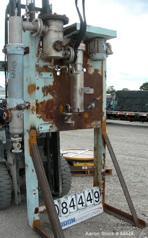 Used Luwa Thin Film Evaporator, model LN-0012, 316 stainless steel, vertical.1.4 square feet.3" diameter x 21" long jacketed thermal section, rated 290 psi at 492 degrees F.3 Star N rotor with fixed ...