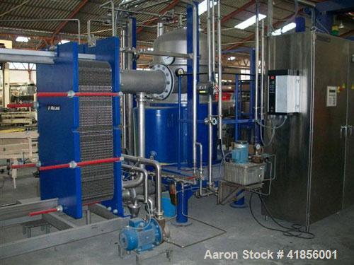 Used Tetra Pak Centritherm CT-6 Evaporator with 1764 lbs/h (800 kg/h) evaporating capacity.