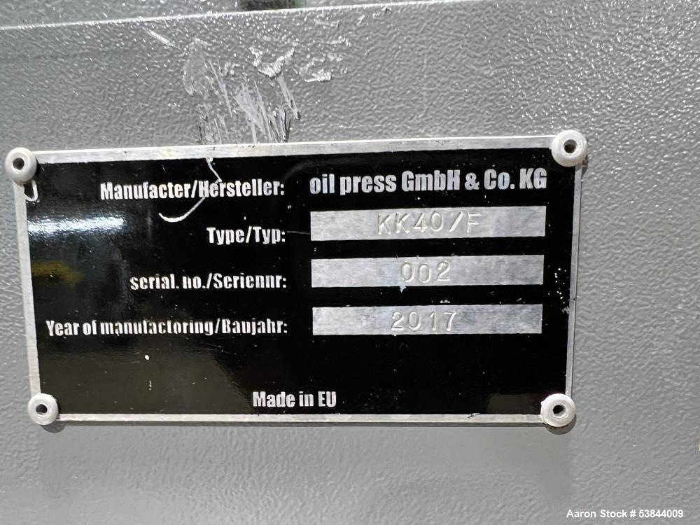 Used Oil Press GmbH & Co Model KK40/F – 40 kg/h Capacity, Dual Hopper