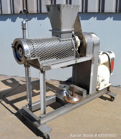 Used- Bonnot Type Extruder, Approximately 5 to 1 L/D Ratio, 304 Stainless Steel. Approximately 5-3/4" diameter x 29-1/2" lon...