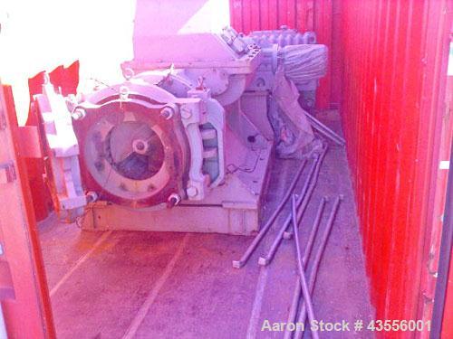 Unused JC Steele Pugmill and Extruder.Double tank vacuum unit, model 50PMS & 50EX.(2) 75 kW E motors.Used for manufacturing bricks, briquettes, pellets and shapes.Manufactured 2008.