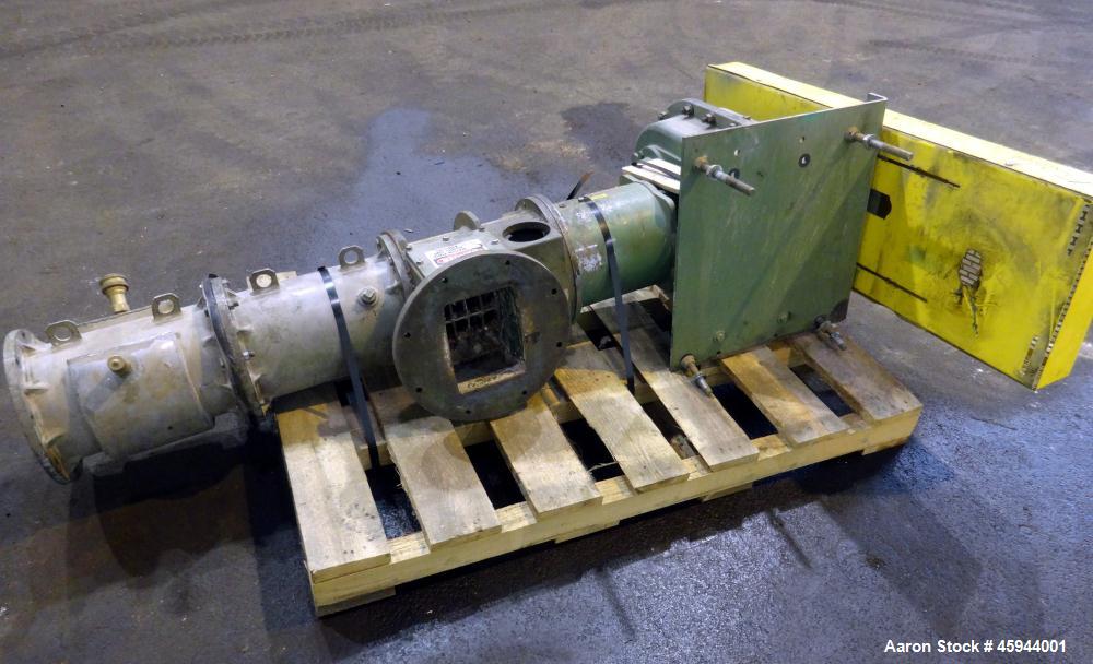 Used Starkey Machinery De-Airing System Consisting Of: (1) Starkey Machinery dual shaft paddle mixtruder, model SFM-66, 304 stainless steel. Non-jacketed trough 48" long x 24" wide x approximate 20" ...