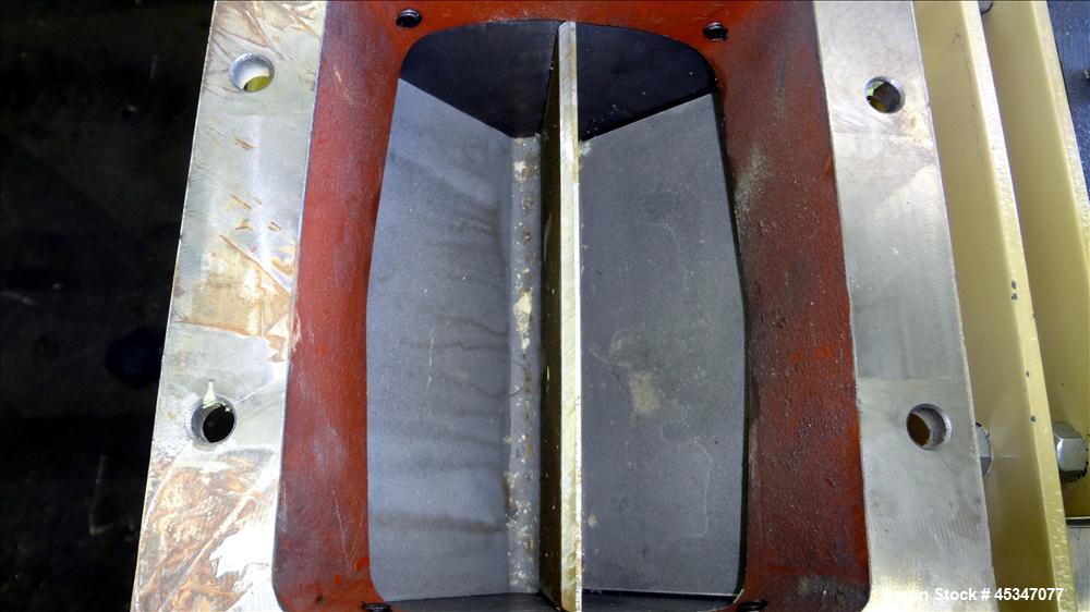 Used Premier Pneumatics Inc. Rotary Valve