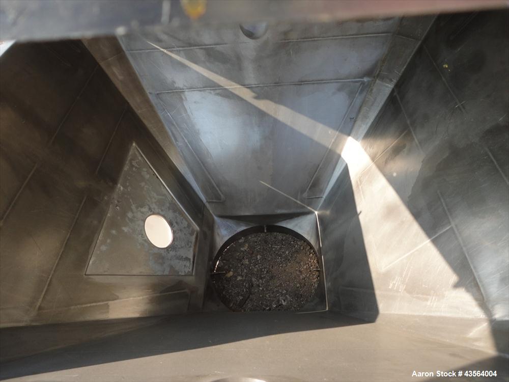 Used Stainless Steel Control & Metering Vibrating Hopper, Model FC-H/3541