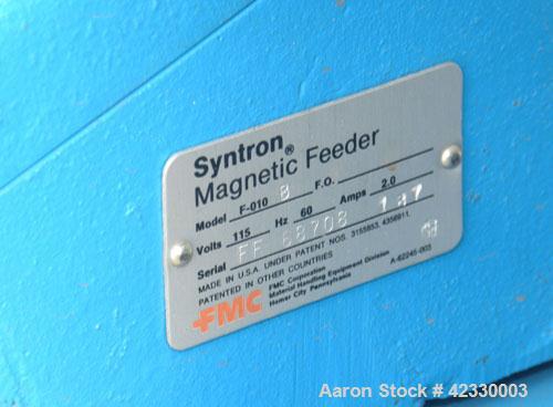 Used FMC Magnetic Vibratory Feeder, model F-010B, carbon steel. Approximately 10’’ wide x 20’’ long pan, 60 hz/115 volt. Includes an FMC controller and a B21911 supply hopper. Mounted on an adjustabl...