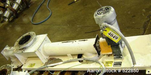USED: 6" Metalfab screw feeder, reversing two outlet design, modelDB1-6. Carbon steel screw and tube. Has 1 hp DC motor and controller.Screw is 6" diameter. Distance from center of feed to center ofo...
