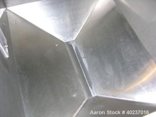 Used Syntron Magnetic Feeder, Model F0101
