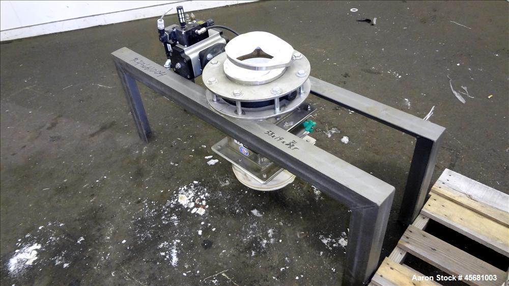 Used AccuRate Feeder, 304 Stainless Steel, 3.5" diameter 316 stainless steel screw, driven by a 1 hp, 230-460 volt, 1725 rpm motor. Serial #55498 01A-MECVM. With Magnetic Products Magnet, Model 13813...