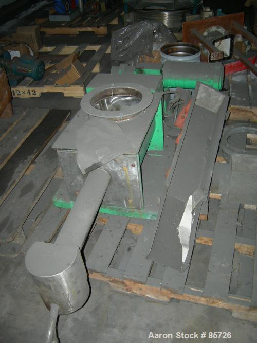 USED: Acrison volumetric feeder, model 105Z-H, 316 stainless steel. 2-3/4" diameter x 36" long metering auger, (1) intromitter, driven by a 1 hp, 90 volt, 1725 rpm DC gearmotor, ratio 15:1. Trough me...