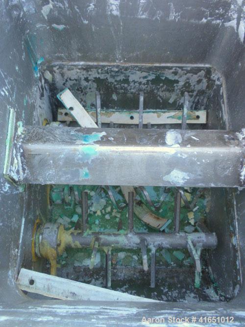 Used Acrison Weight-Loss Differential Weigh Feeder, model 402-1000-125-BDF-1.5-HH/2, stainless steel. Feed range 1000 pounds per hour maximum, scale capacity 125 pounds. Bin discharger feeder rated 5...