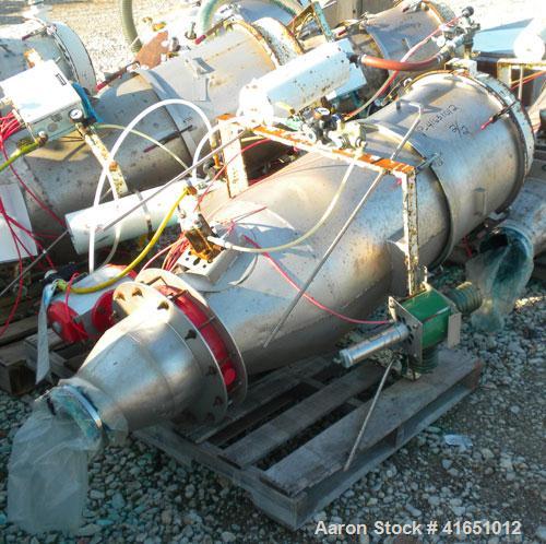 Used Acrison Weight-Loss Differential Weigh Feeder, model 402-1000-125-BDF-1.5-HH/2, stainless steel. Feed range 1000 pounds per hour maximum, scale capacity 125 pounds. Bin discharger feeder rated 5...