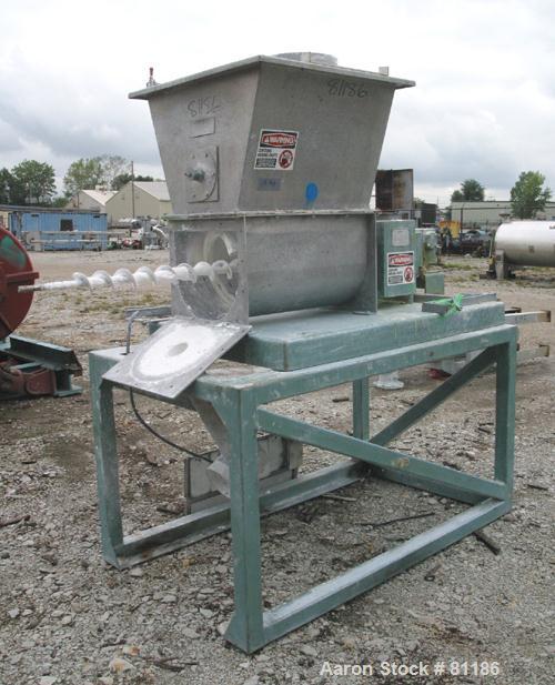 USED: Acrison model 403B continuous feeder system consisting of: (1) Acrison high capacity volumetric dry feeder, model 140SK, 304 stainless steel. Approximate 3-1/4" diameter x 5' long metering auge...