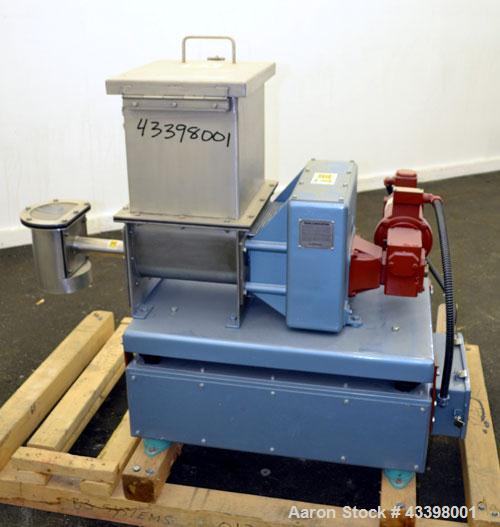 Used Acrison Weight-Loss-Differential Weigh Feeder, Model 405-50-50-BDF1-D/2, 304 Stainless Steel. Feed range 50 pounds per hour maximum. Triple auger/agitator metering with (2) large agitators, and ...