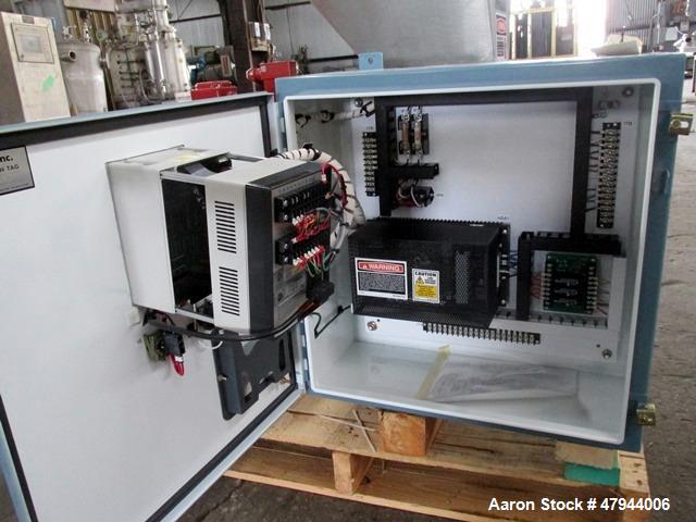 Used Acrison Loss In Weight Feeder, Model 407-200-100-101-0-00. Stainless steel construction, approximately 2" diameter x 9' long screw, 0.5hp DC motor with control panel. Serial #04589-02.