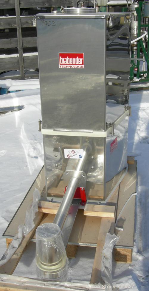 UNUSED: Brabender loss in weight feeder, model MS6 FLEXWALL/80/0PLUS-200, stainless steel. Approximate 2 1/2" diameter x 36" long stainless steel screw, Approx feed rate 150-500 pounds an  
hour at 3...