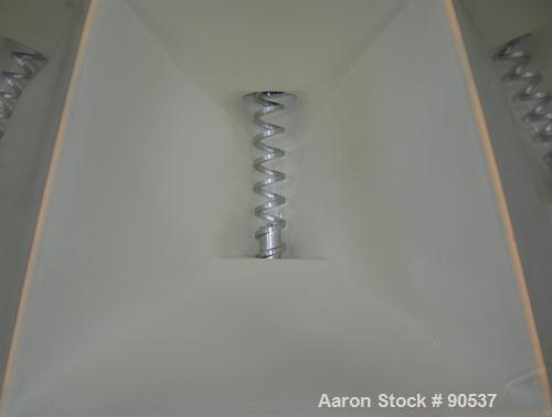 UNUSED: Brabender loss in weight feeder, model MS6 FLEXWALL/80/0PLUS-200, stainless steel. Approximate 2 1/2" diameter x 36" long stainless steel screw, Approx feed rate 150-500 pounds an  
hour at 3...
