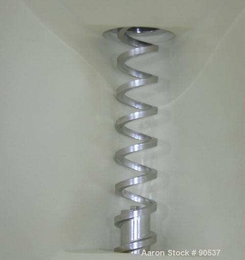 UNUSED: Brabender loss in weight feeder, model MS6 FLEXWALL/80/0PLUS-200, stainless steel. Approximate 2 1/2" diameter x 36" long stainless steel screw, Approx feed rate 150-500 pounds an  
hour at 3...