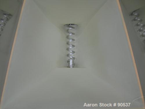 UNUSED: Brabender loss in weight feeder, model MS6 FLEXWALL/80/0PLUS-200, stainless steel. Approximate 2 1/2" diameter x 36" long stainless steel screw, Approx feed rate 150-500 pounds an  
hour at 3...