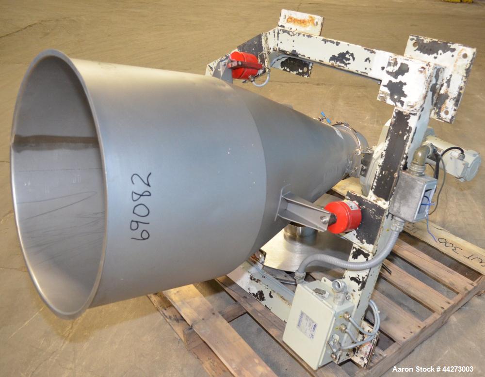 Used K-Tron Screw Type Modular Loss In Weight Feeder, Model K2MLS60, Stainless Steel. Approximate 2-1/2" diameter x 20" long single screw design, driven by a 0.45kw, 100 volt DC motor. Approximate 14...