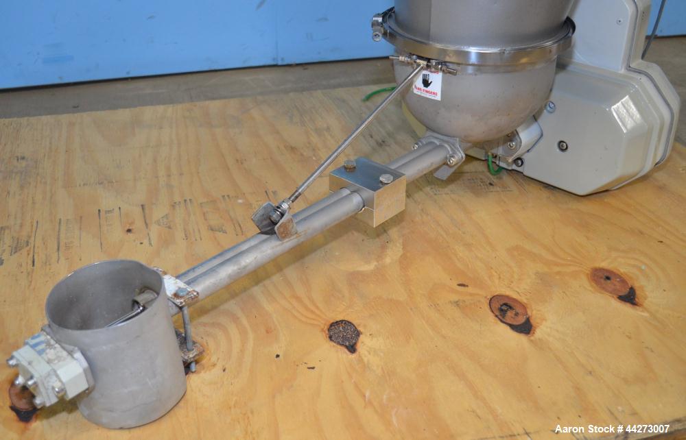Used K-Tron Screw Type Modular Loss In Weight Feeder, Model K2MLT20, Stainless Steel. Approximate 3/4" diameter x 25" long twin screw design, driven by a 0.45kw, 100 volt DC motor. Approximate 125 po...