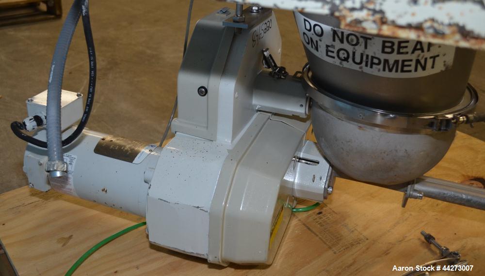 Used K-Tron Screw Type Modular Loss In Weight Feeder, Model K2MLT20, Stainless Steel. Approximate 3/4" diameter x 25" long twin screw design, driven by a 0.45kw, 100 volt DC motor. Approximate 125 po...