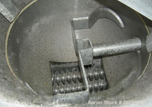Used K-Tron screw type modular loss in weight feeder, model K2MLT60, 316 stainless steel. Approximately 2 1/4" diameter twin screw design, driven by a 1 1/2 hp,180 volt,1750 rpm DC motor, approximate...