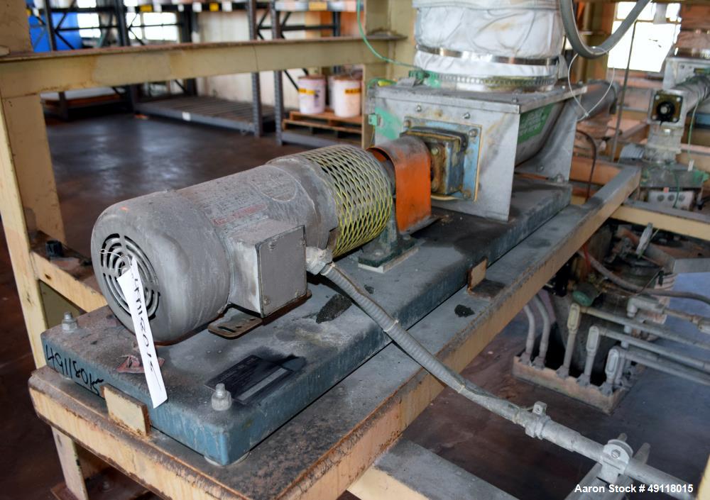 Used MetalFab Volumetric Screw Feeder, Model DB1-4
