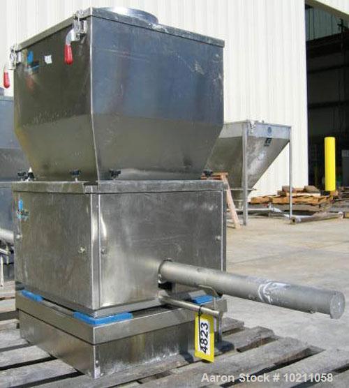 Used 2" Diameter Schenck AccuRate Stainless Steel Screw Feeder. Loss-in-weight design. Feeder placed on AccuRate platform scale, 220 lb capacity. 2" diameter centerless flat helix, standard pitch, du...