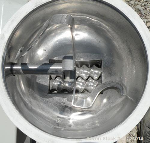 Used K-Tron Volumetric Twin Screw Feeder, 304 Stainless Steel. Approximate (.07) cubic feet an hour output.Approximate screw diamter is 1-1/2" total length of twin screws are 9-3/4". Driven by a 1/2 ...