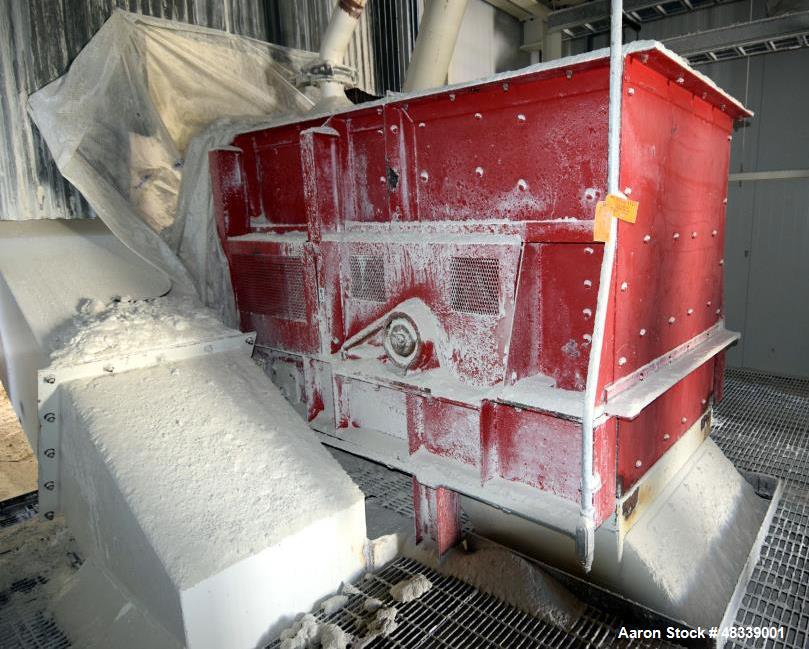 Used Universal Engineering Apron Feeder