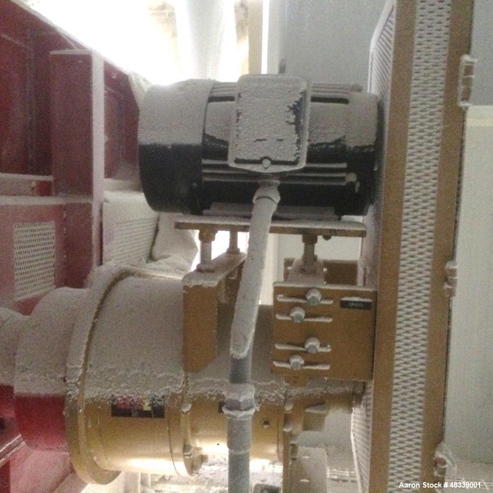 Used Universal Engineering Apron Feeder