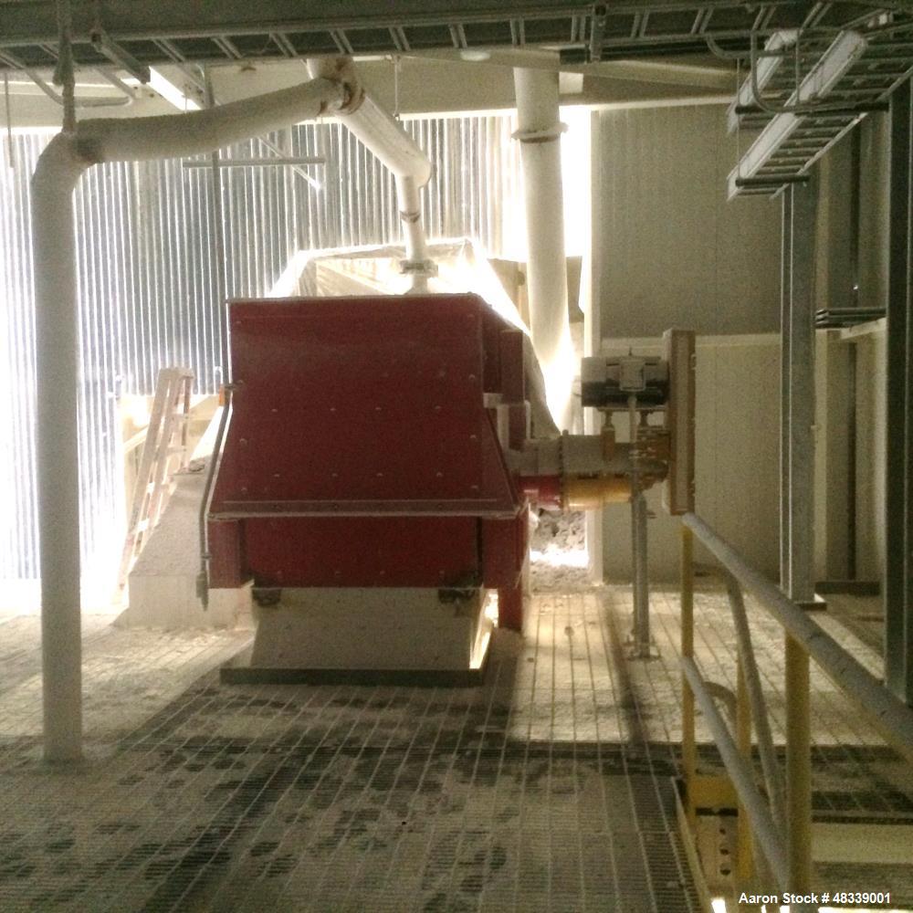 Used Universal Engineering Apron Feeder