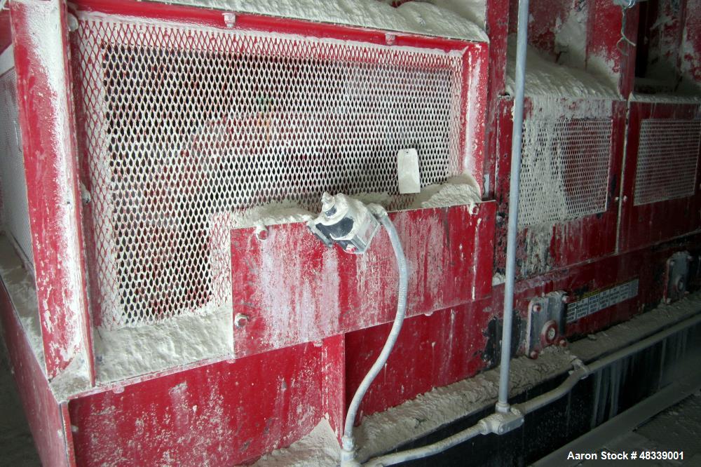 Used Universal Engineering Apron Feeder