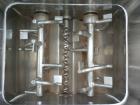 Used Acrison Weight-Loss Differential Weigh Feeder, Model 402-200-100-BDF-1.5-EE, 304 Stainless Steel. Feed Range 200 pounds per hour maximum, scale capacity 100 pounds. Bin discharger feeder rated 5...