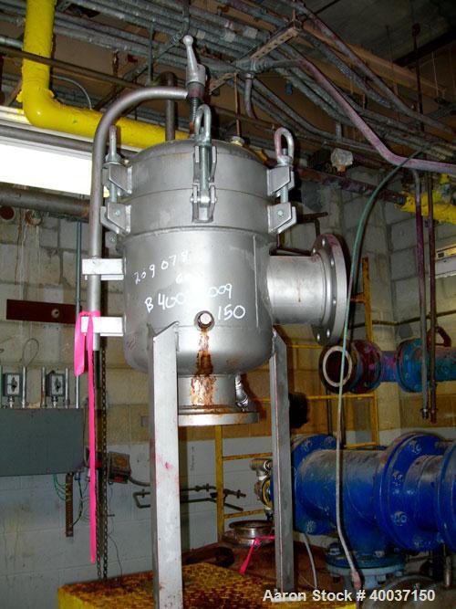Used Used: USF Filtration Separators filter, model T942970-000, model 17MS01-316-6FD-C150RV, stainless steel. Rated 150 psi at 400 deg.f.. Built 2000.