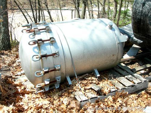 Used Used: Filterite cartridge filter, model 162MS03C-316L-6FD-C150, stainless steel. 32" x 36" straight side dished bolt on top, dished bottom. Internal rated 150 psi at 200 deg.f.. 6" inlet/ outlet...