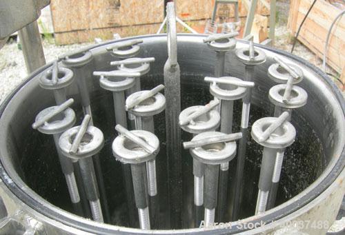 Used: Memtec filter, model 54MS03C-316L-27CD-C150, stainless steel. Rated 150 psi at 200 deg.f..
