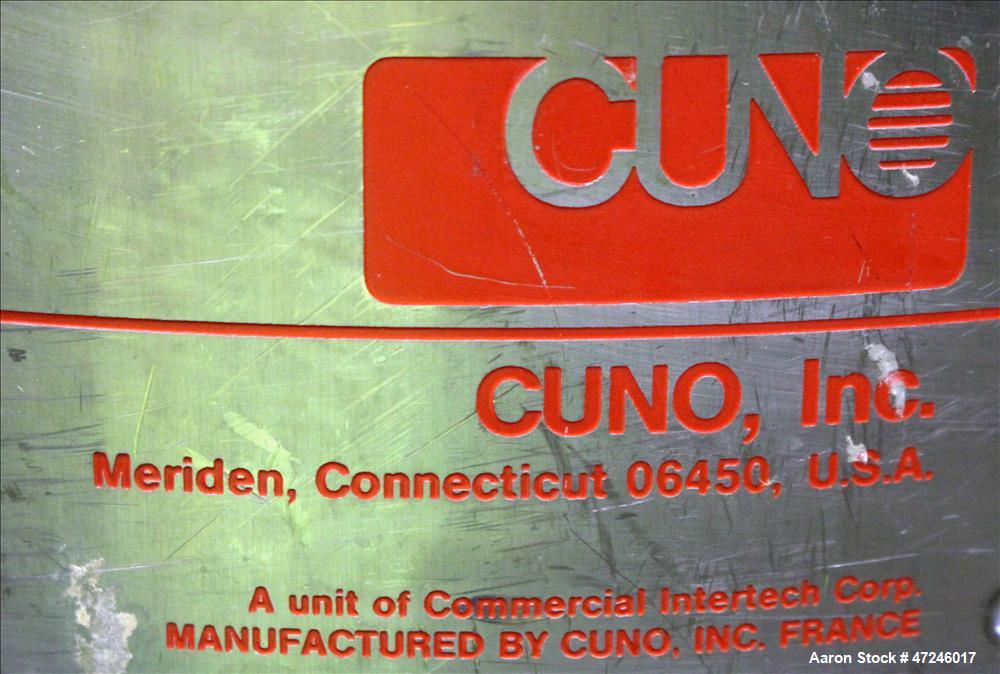 Used Cuno Filter Housing, Model 12-ZP 3, 316 Stainless Steel, Vertical.
