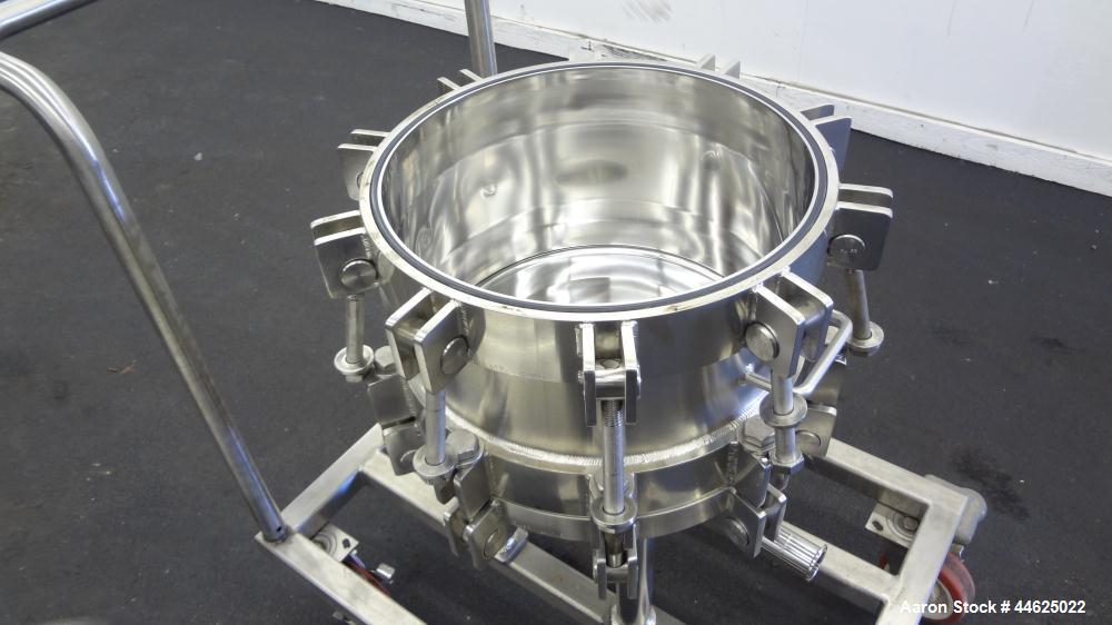 Used Stainless Steel Cuno Zeta Plus Cartridge Filter Housing, Model 16ZPB3