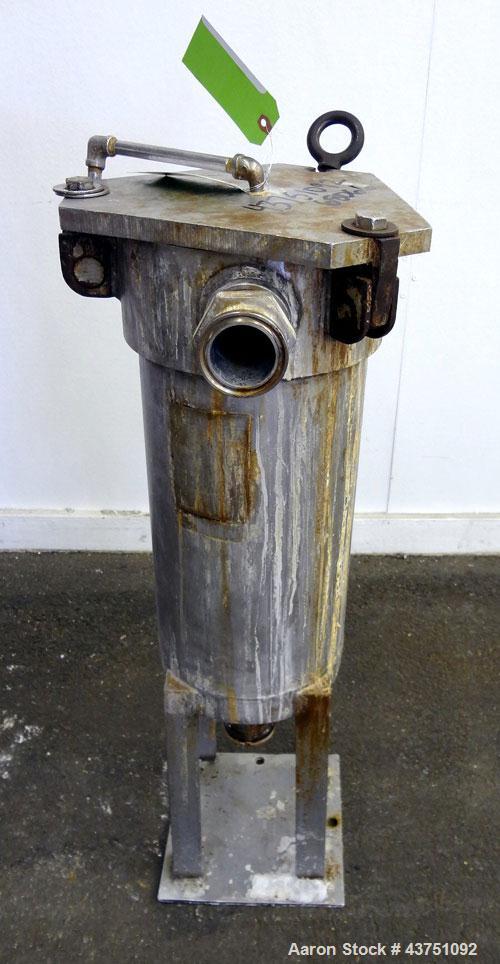 Used AMF Cuno Basket Filter, Model 7PC1, 5.8 Gallon Capacity, 316 Stainless Steel, Vertical. Approximately 9” diameter x 19" deep housing, bolt on top cover, 8-1/2” diameter x 16” deep removable bask...