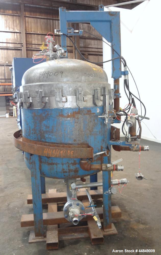 Used Filter Specialist Inc. FSI Multi-Bag Liquid Filter Vessel, 79.2 Square Feet Surface Area, 3600 Gallons Per Minute Flow Rate, Model FSPZ-4210, 316L Stainless Steel. Approximate 42" diameter x 28"...