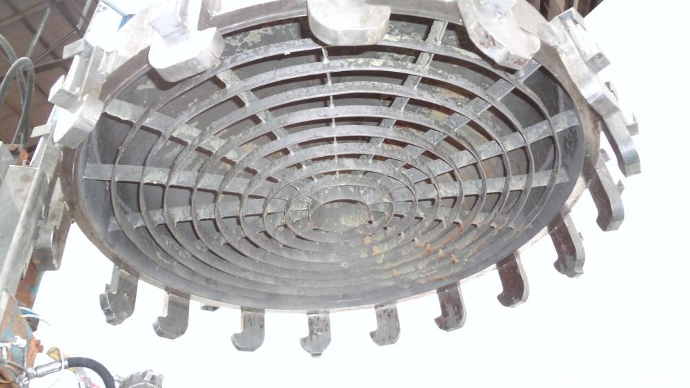 Used Filter Specialist Inc. FSI Multi-Bag Liquid Filter Vessel, 79.2 Square Feet Surface Area, 3600 Gallons Per Minute Flow Rate, Model FSPZ-4210, 316L Stainless Steel. Approximate 42" diameter x 28"...
