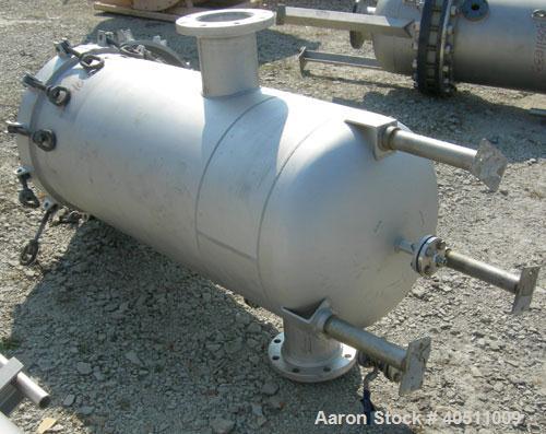 Used Filterite Cartridge Filter, model 935563, type 220MSO4-316L-6FOLD-C150, 316L stainless steel. Approximately 24" diameter x 53" straight side, clamped dished top, dished bottom, rated 150 psi at ...