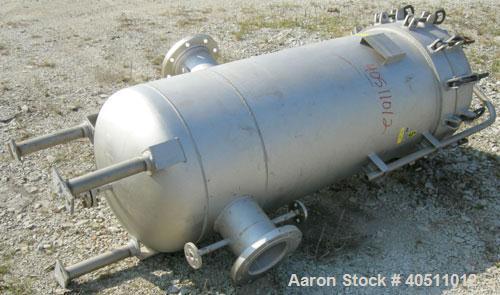 Used Filterite Cartridge Filter, Model 935563, type 220MSO4-316L-6FOLD-C150, 316L stainless steel.  Approximately 24" diameter x 53" straight side, clamped dished top, dished bottom, rated 150 psi at...