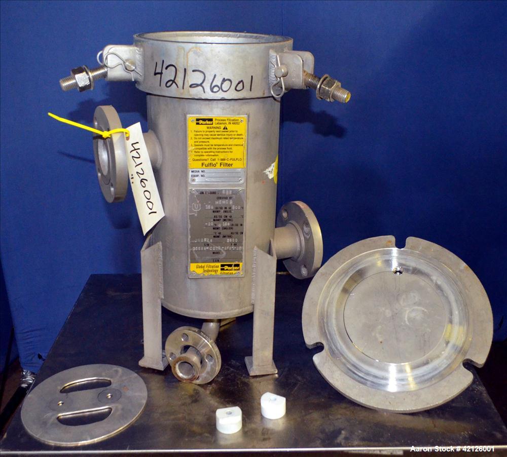 Used Parker/Fulflo Cartridge Filter, Model 35569-C276-SF6-1-2F