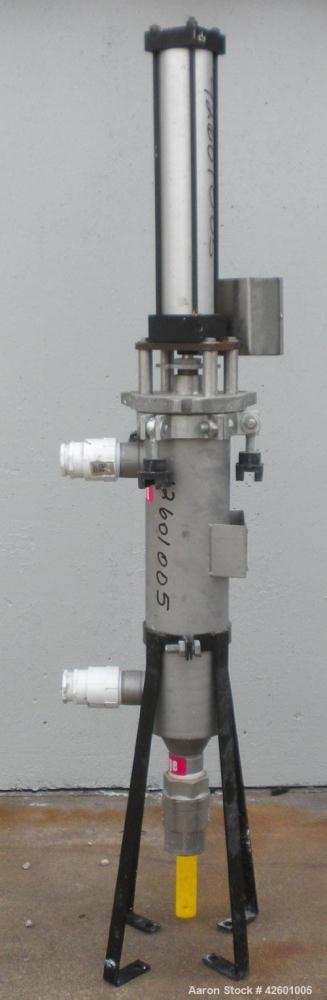 Used Ronningen-Petter Self Cleaning Mechanical Filter, model  DCF-400, 316 stainless steel. Flow rate 2-30 gallons per minute. Total capacity 0.94 gallon, purge capacity 4 fluid ounces, filtration su...