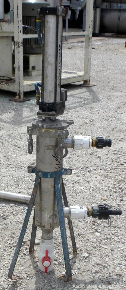 Used Ronningen-Petter Self Cleaning Mechanical Filter, model  DCF-400, 316 stainless steel. Flow rate 2-30 gallons per minute. Total capacity 0.94 gallon, purge capacity 4 fluid ounces, filtration su...