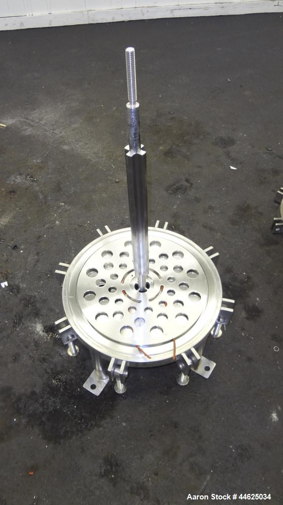 Used Stainless Steel Stainless Fluid Products Cartridge Filter Housing