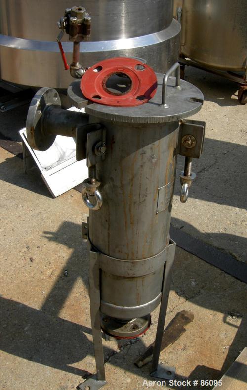 USED: Strainrite Inc mesh basket filter, model CQ1-902FC2N, 316 stainless steel. Approximate 1 square foot filter area, 100 gallons per minute. 7.5" diameter x 22" deep. Rated 150 psi at 200 deg F. S...